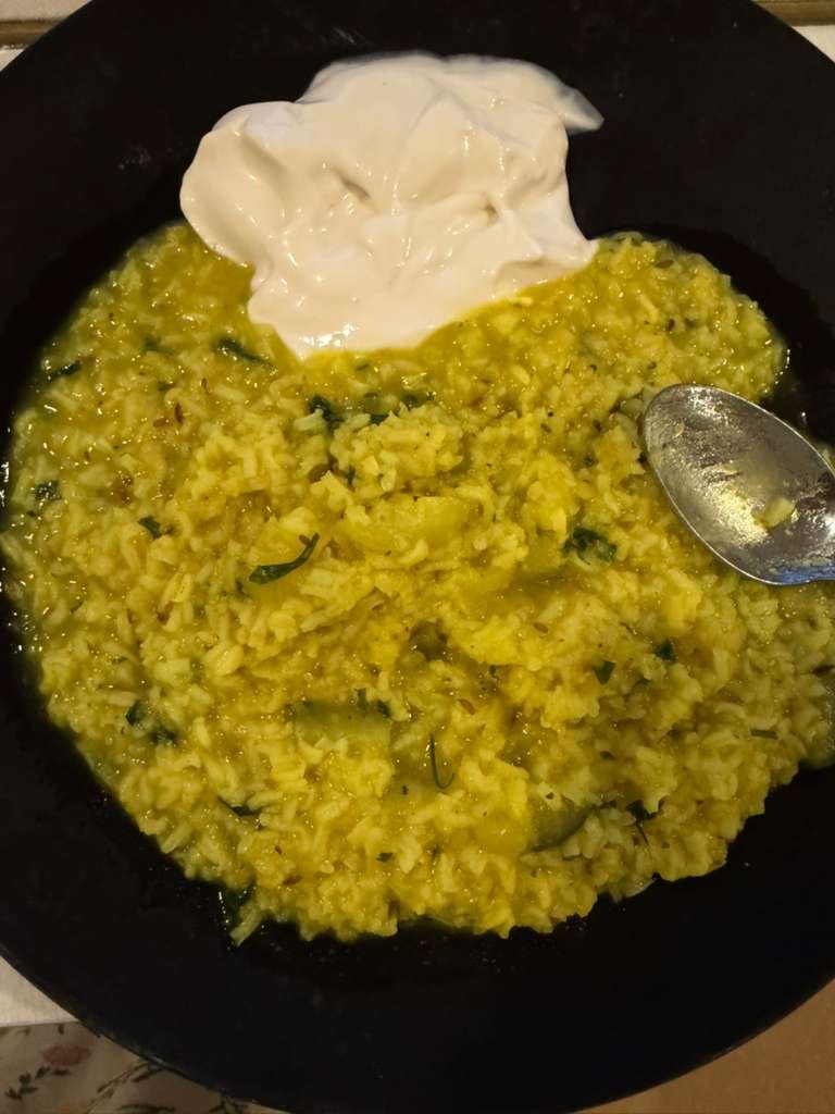 Best gut friendly food Indian diet for digestive health NutriEat Pune