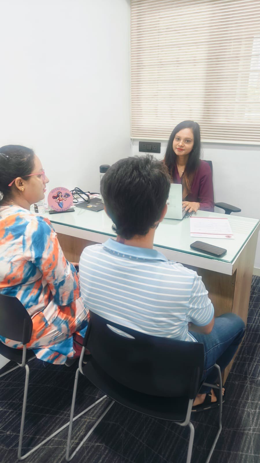 Couple in consultation at NutriEat Clinic Hadapsar Pune